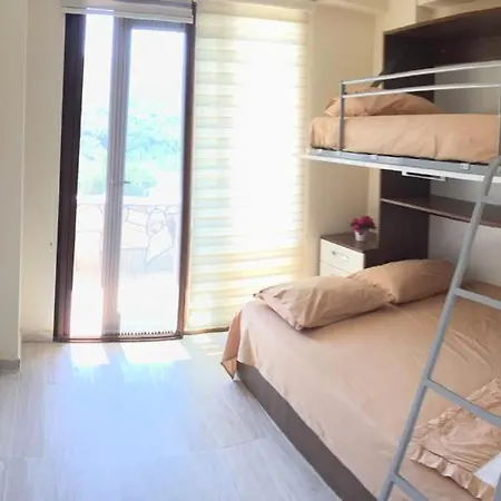 Aparthotel Koilada Carpisantuerk Konaklari